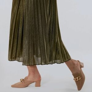 NEWBELLA Mousse Fit Women Heeled Mules Knit Pointed Toe Shoes Size 11 Light Tan